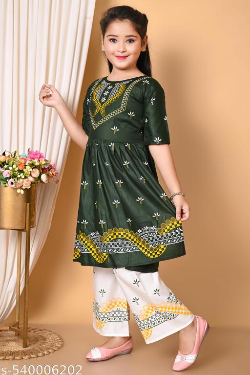 New Trendy Fastive Kurta Set with Dupatta - MC-FASHIONS.COM