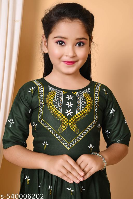 New Trendy Fastive Kurta Set with Dupatta - MC-FASHIONS.COM